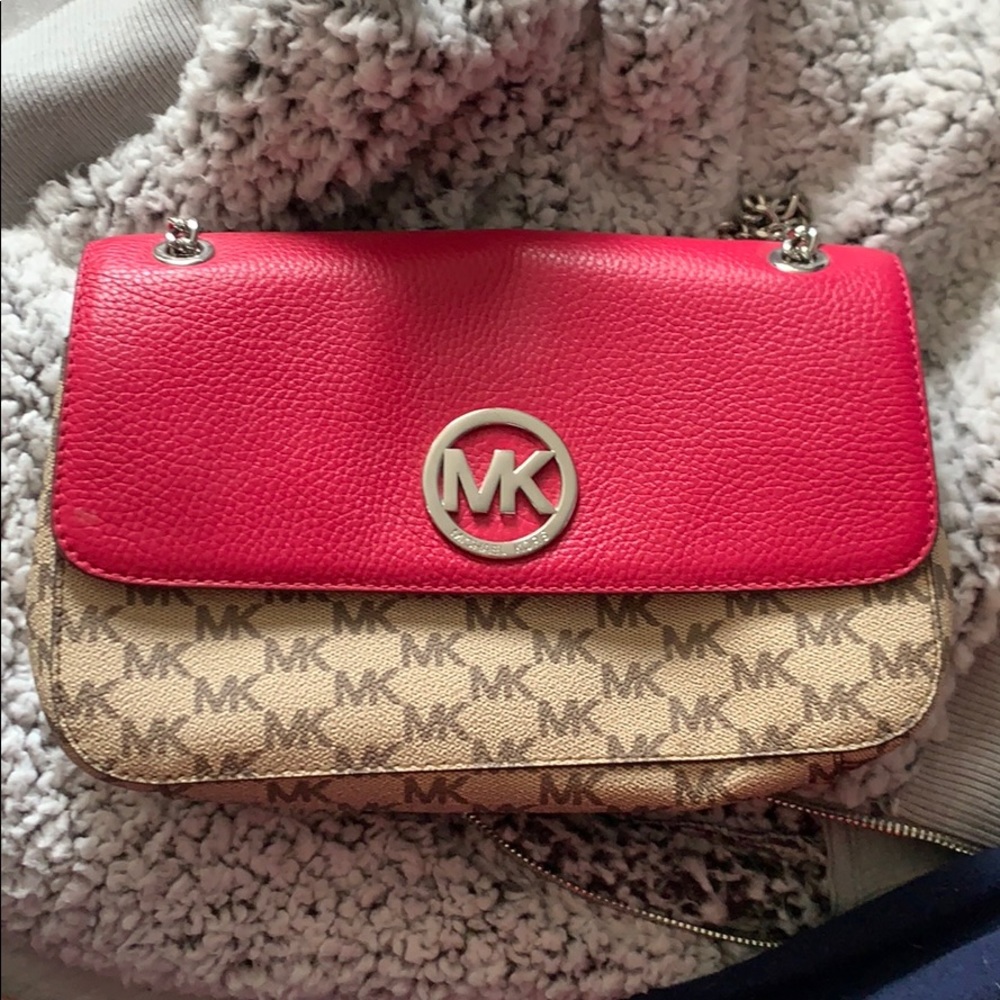 MK purse